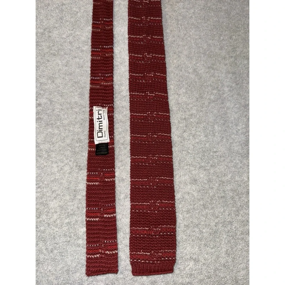 Ultra Skinny Men's Neck Tie Square Tip Woven Texture Red Pin Stripe Dimitri VTG